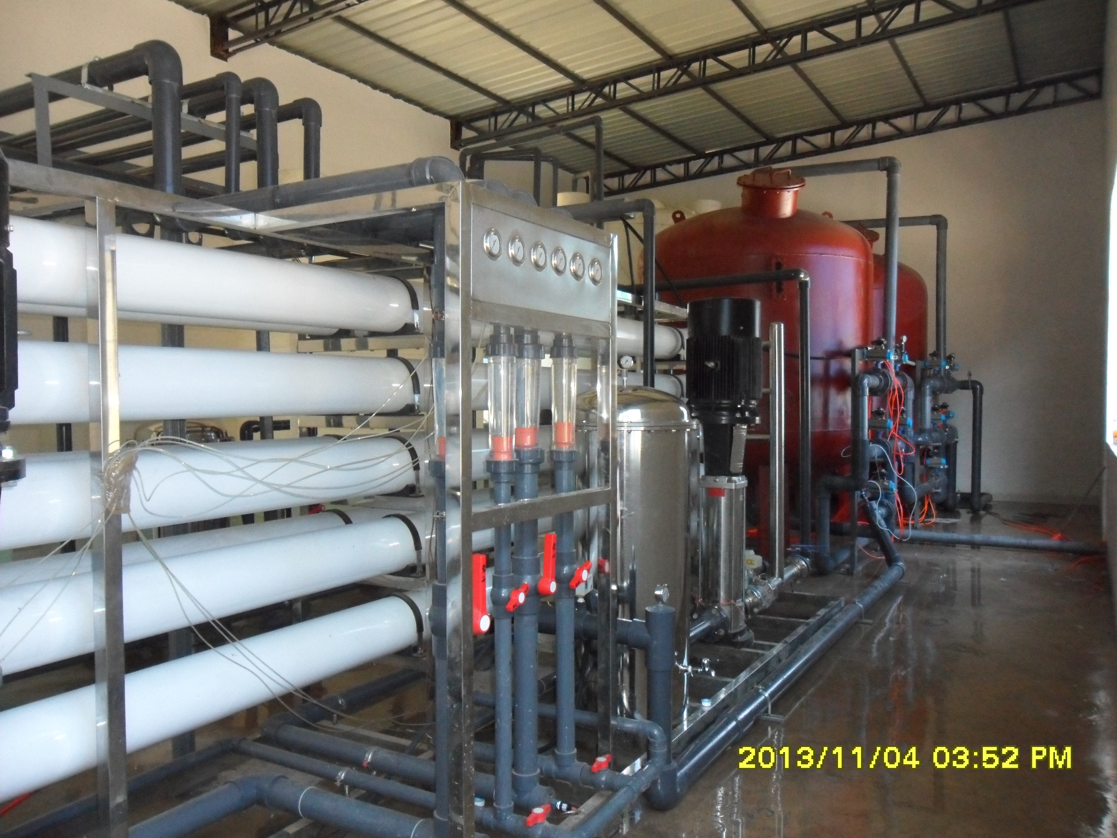 云南三奇光電20T/H-2RE超純水設(shè)備